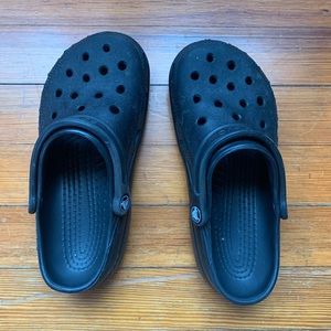 Black crocs